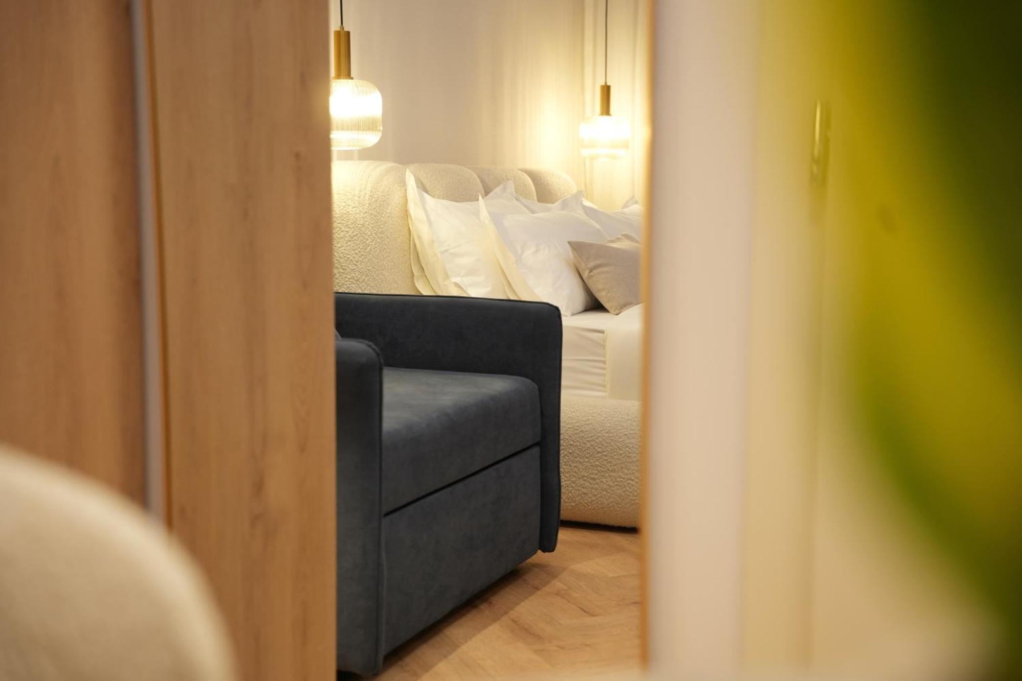 Nea Deluxe Apartament *